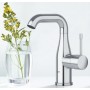Смеситель для умывальника GROHE Essence New (23462001)